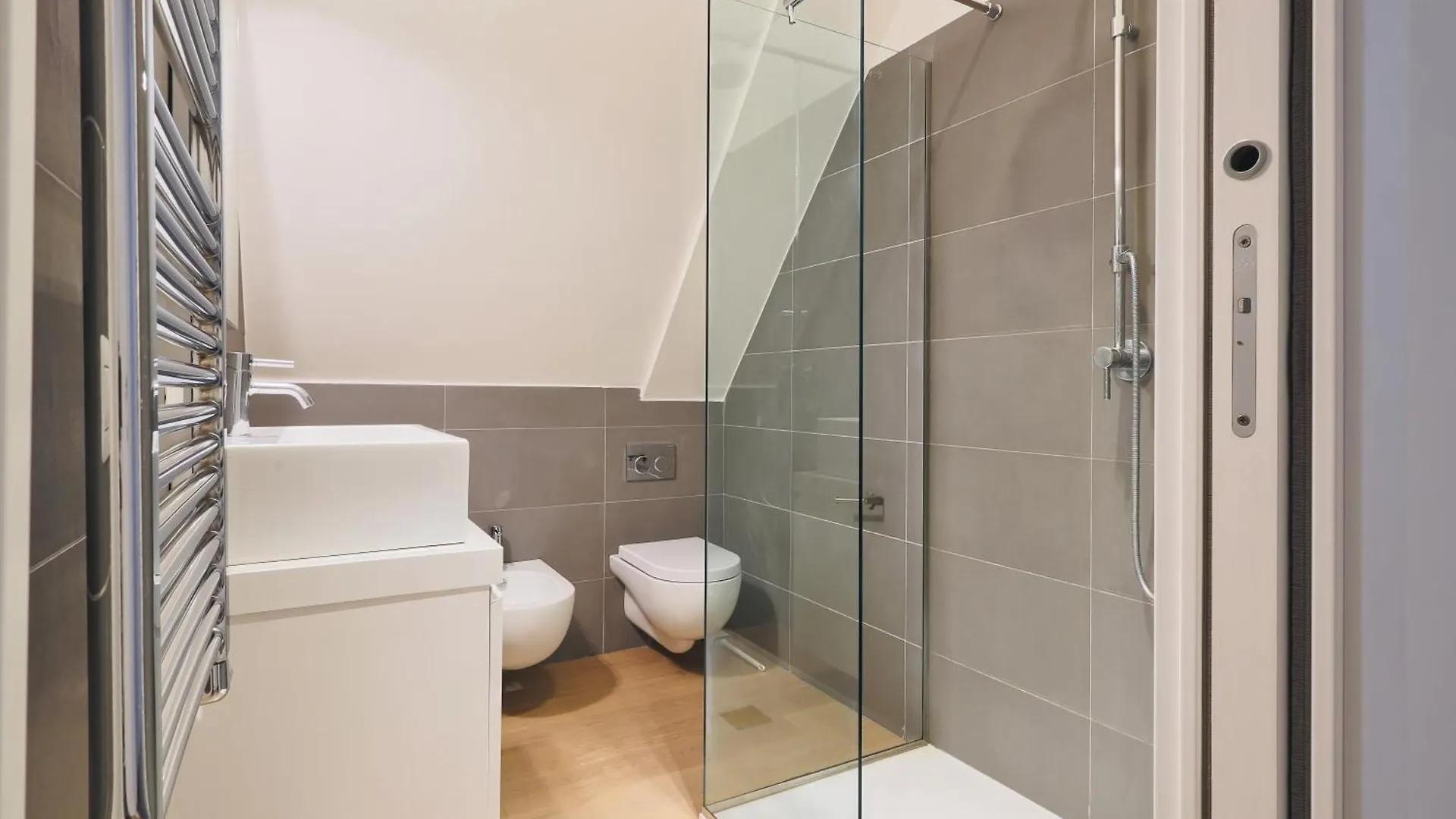 Joivy Suite Corso Como 11 - Castello Apartment Milan