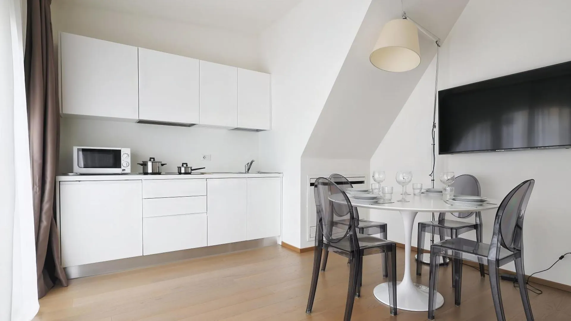 Joivy Suite Corso Como 11 - Castello Apartment Mailand